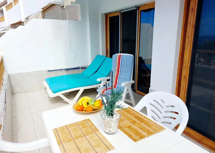 Appartement First Line Geranios Ocean View Air Conditioned 50 M From La Pinta