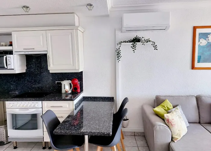 Appartement First Line Geranios Ocean View Air Conditioned 50 M From La Pinta