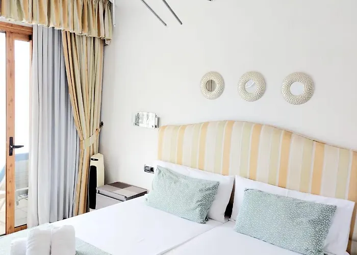 Appartement First Line Geranios Ocean View Air Conditioned 50 M From La Pinta *