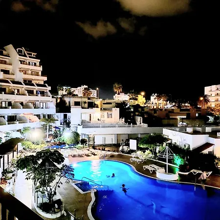 Апартаменты First Line Geranios Ocean View Air Conditioned 50 M From La Pinta